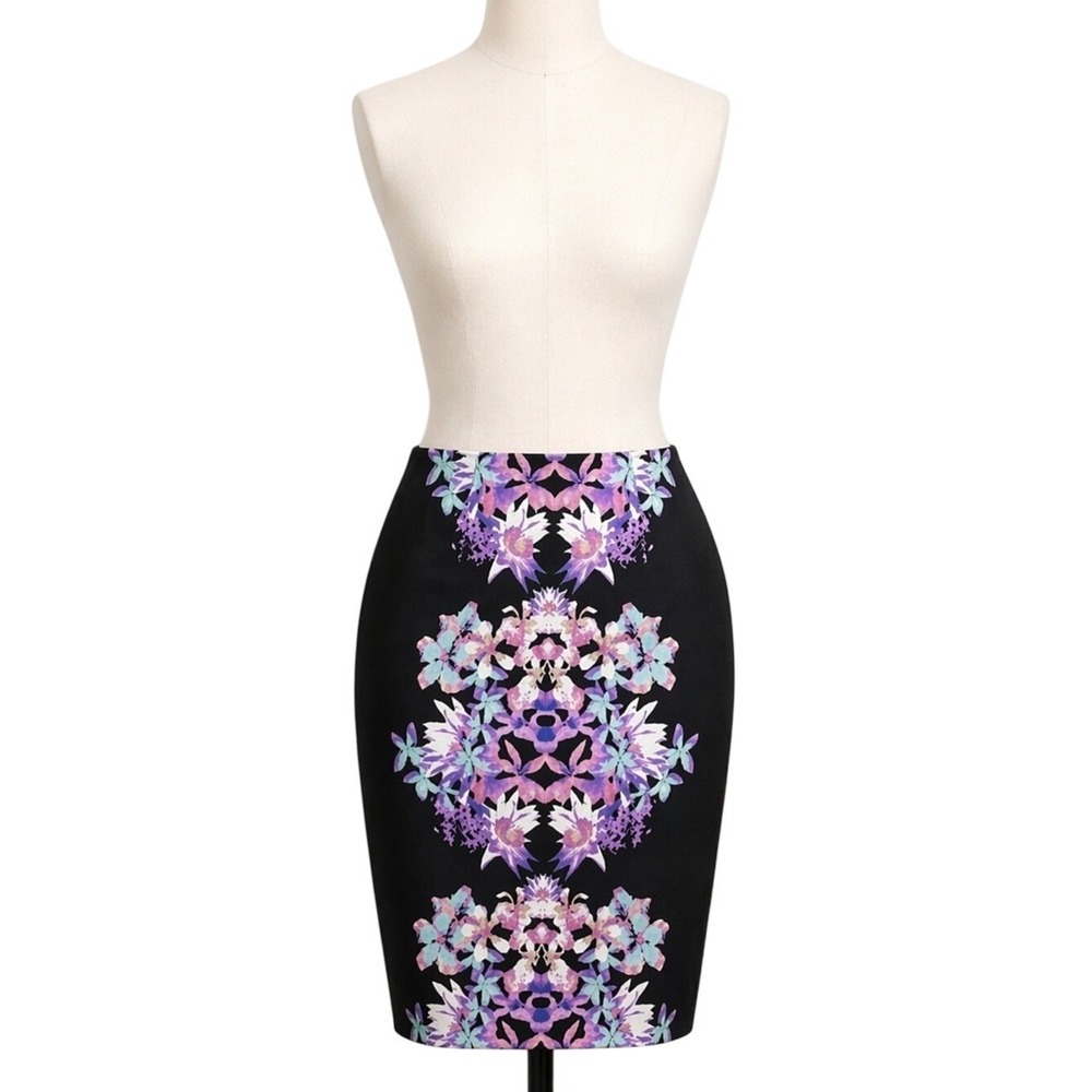Mossimo Womens Black Floral Orchid‎ Mirror Print Pencil Skirt Size 4 Stretch